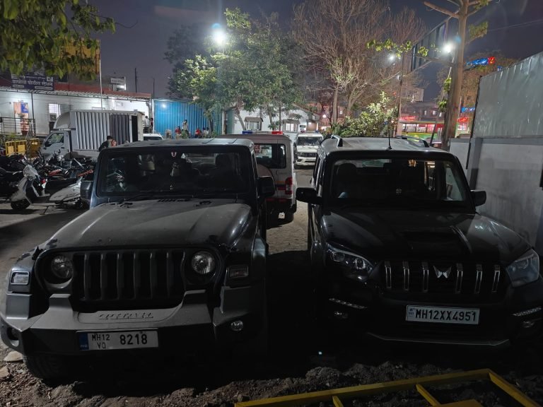 वाघोलीत दोन थार गाड्यांवर रेसिंग प्रकरणी पोलीसांची धडक कारवाई